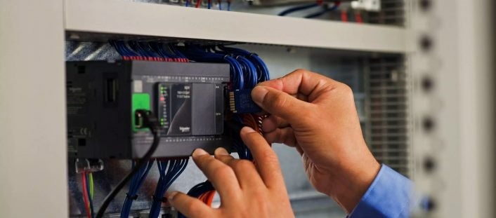 que-es-un-plc-schneider-electric